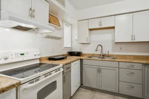 9930 Pineapple Tree Drive, Boynton Beach, FL 33436 - MLS#R11157008