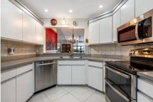 7689 Glendevon Lane, Delray Beach, FL 33446 - MLS#R11157019