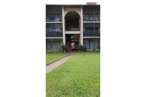 201 Foxtail Drive G1, Greenacres, Fl 33415, Greenacres