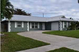 826 Palama Way, Lantana, FL 33462 - MLS#R11157052