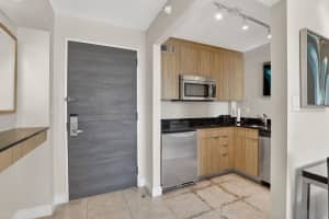 2670 Sunrise Boulevard, Fort Lauderdale, FL 33304 - MLS#R11157093