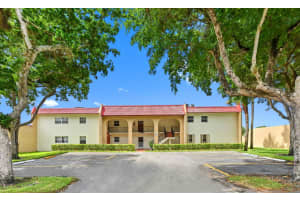 198 Lake Frances Drive, West Palm Beach, FL 33411 - MLS#R11157143