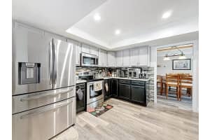 189 Caprona Avenue, Port Saint Lucie, FL 34983 - MLS#R11157146