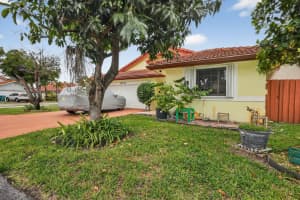 19065 85th Court, Hialeah, FL 33015 - MLS#R11157153