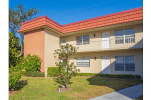 100 Spring Lake Drive, Vero Beach, FL 32962 - MLS#R11157198