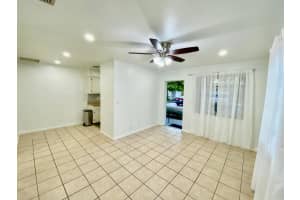 1607 Holly Street, Lantana, FL 33462 - MLS#R11157250