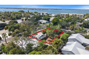 621 Australian Street, Stuart, FL 34994 - MLS#R11157252