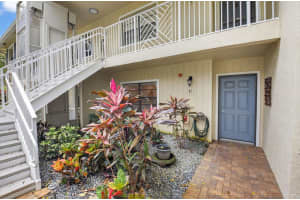 33 Westgate Lane, Boynton Beach, FL 33436 - MLS#R11157271