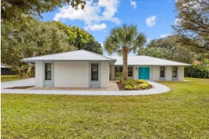 5 Copaire Drive, Sewalls Point, Fl 34996, Stuart
