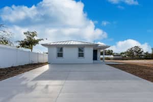 3244 Jefferson Street, Stuart, FL 34997 - MLS#R11157329