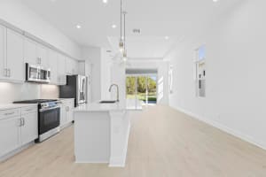 140 SE Via Tirso, Port St. Lucie, FL 34952, Port Saint Lucie, FL 34952 Sold 04/07/26