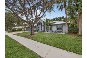 8895 Fishermans Wharf Drive, Stuart, FL 34997 - MLS#R11157379