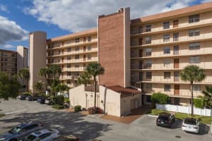 14527 Bonaire Boulevard, Delray Beach, FL 33446 - MLS#R11157399