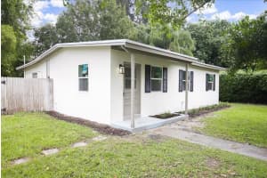 1646 31st Avenue, Vero Beach, FL 32960 - MLS#R11157402