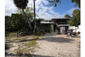 6201 Indian River Drive, Fort Pierce, FL 34982 Sold 01/23/26