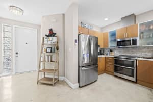 830 19th Avenue, Fort Lauderdale, FL 33304 - MLS#R11157431