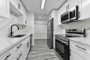 1390 Summit Run Circle, West Palm Beach, FL 33415 - MLS#R11157443