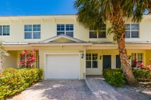 2626 Creekside Drive, Fort Pierce, FL 34981 - MLS#R11157462