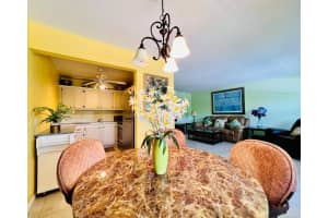 97 Sussex E, West Palm Beach, FL 33417, West Palm Beach, FL 33417 - MLS#R11157473