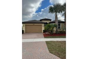 12115 Sw Bennington Circle, Port St. Lucie, Fl 34987 Port Saint Lucie, FL 34987 - Off Market