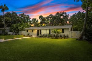 2706 10th Avenue, Vero Beach, FL 32960 - MLS#R11157635