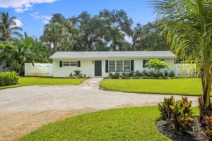 2706 10th Avenue, Vero Beach, FL 32960 - MLS#R11157635