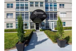 2333 Indian River Boulevard, Vero Beach, FL 32960 - MLS#R11157674