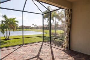 5534 57th Way, Vero Beach, FL 32967 - MLS#R11157709