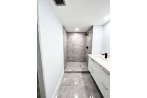 118 1st Terrace, Palm Beach Gardens, FL 33418 - MLS#R11157711