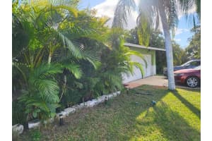 MLS# R11157734, Port Saint Lucie, Florida 34983