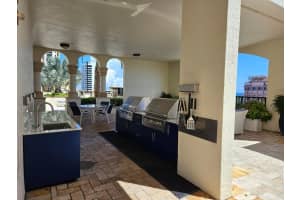 801 Olive Avenue, West Palm Beach, FL 33401 - MLS#R11157748