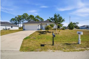 4593 Sw Bradbury Street Street, Port Saint Lucie, FL 34953 - MLS#R11157752