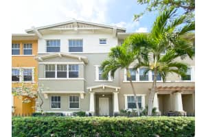 690 Amador Lane, West Palm Beach, FL 33401 - MLS#R11157825