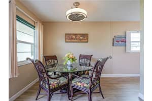 11 Vista Palm Lane, Vero Beach, FL 32962 - MLS#R11157828