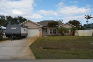 1649 Hampshire Lane, Port Saint Lucie, FL 34953 - MLS#R11157871