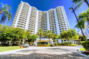 3300 192 Street, Aventura, FL 33180 - MLS#R11157921