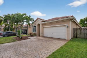 4122 Ox Bow Drive, Coconut Creek, FL 33073 - MLS#R11157948