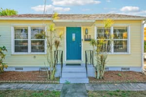 832 Lytle Street, West Palm Beach, FL 33405 - MLS#R11157989