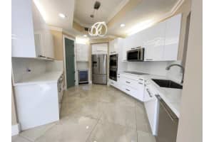 321 159th Drive, Pembroke Pines, FL 33027 - MLS#R11158033