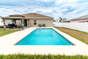 684 Crescent Avenue, Port Saint Lucie, FL 34984 - MLS#R11158053
