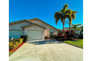 10638 Lake Shore Drive, Wellington, FL 33414 - MLS#R11158056