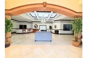 330 Crestwood Circle, Royal Palm Beach, FL 33411 - MLS#R11158096