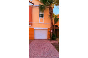 779 Pipers Cay Drive 104, West Palm Beach, Fl 33415, West Palm Beach
