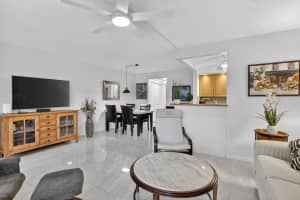 438 Tilford U, Deerfield Beach, FL 33442, Deerfield Beach, FL 33442 - MLS#R11158122