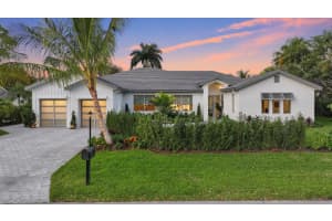 4545 Lake Drive, Boynton Beach, FL 33436 - MLS#R11158127