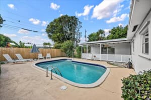 516 Sabal Palm Drive, Lake Park, FL 33403 - MLS#R11158174