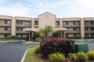 10837 W Clairmont Circle 208, Tamarac, Fl 33321, Tamarac