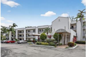 10837 Clairmont Circle, Tamarac, FL 33321 - MLS#R11158181