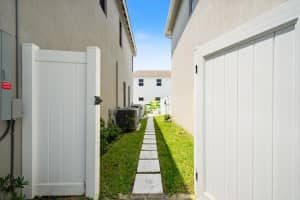 7102 Rockwood Road, Jupiter, FL 33458 - MLS#R11158277