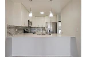 26 Plantation Drive 202, Vero Beach, FL 32966, Vero Beach, FL 32966 - MLS#R11158280